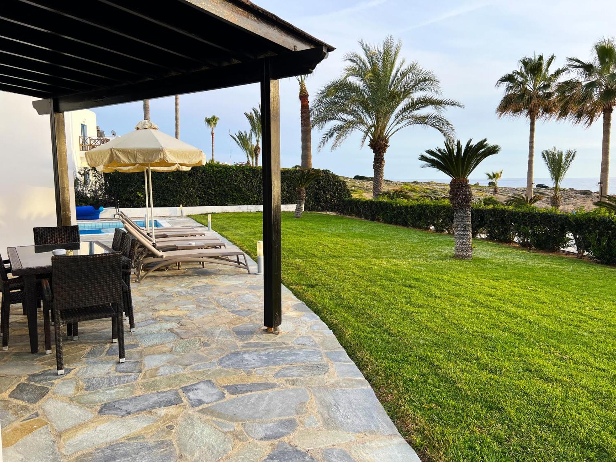 Platzia Beach Villas Pafos Dış mekan fotoğraf