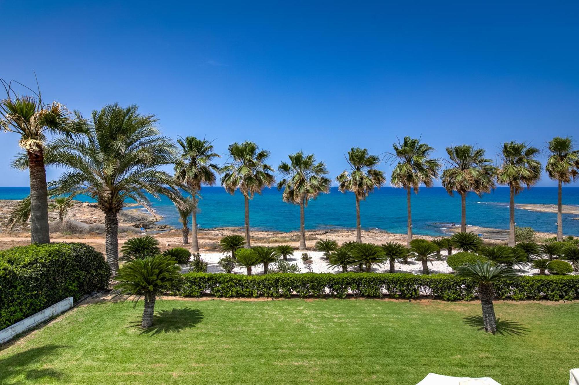 Platzia Beach Villas Pafos Dış mekan fotoğraf