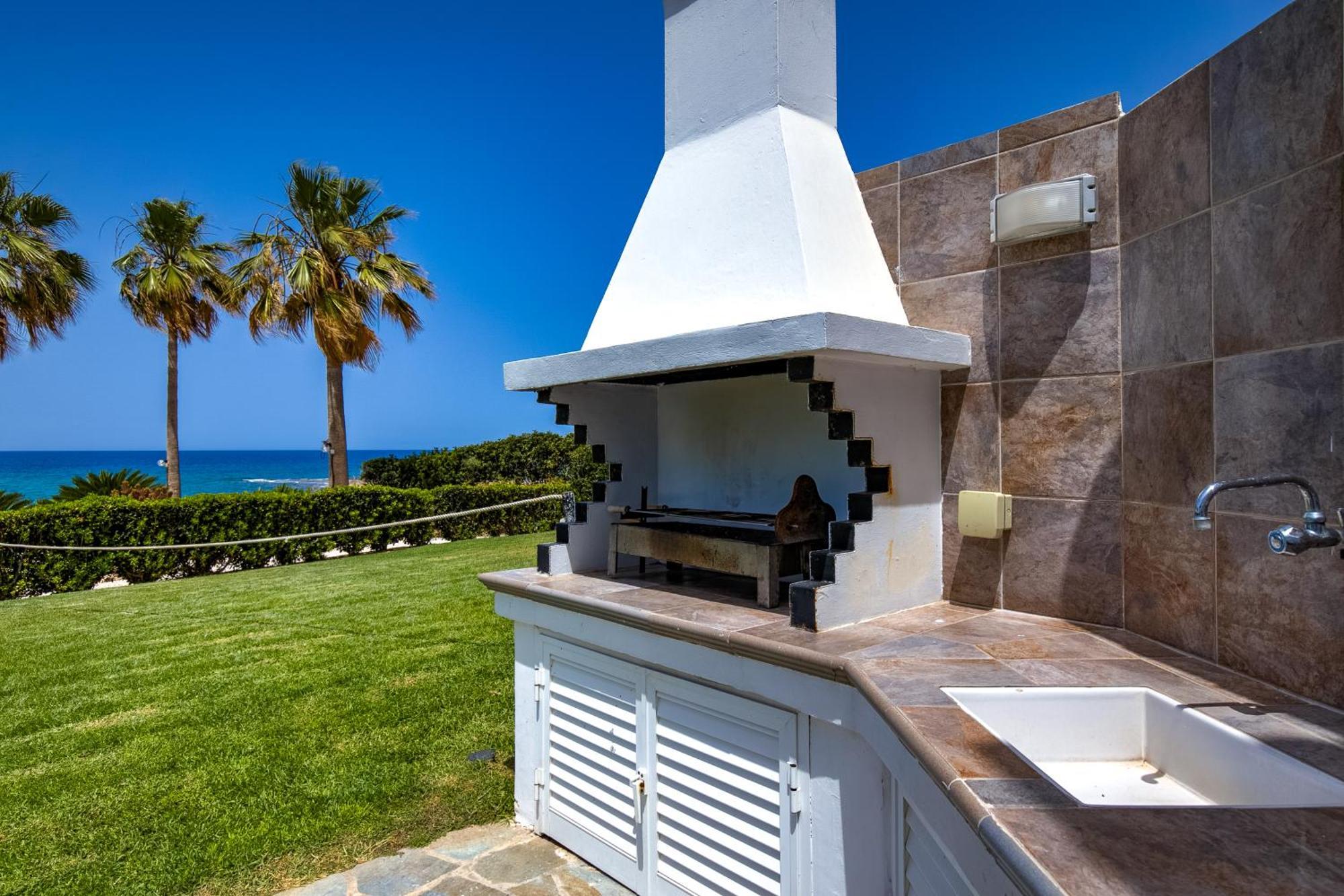 Platzia Beach Villas Pafos Dış mekan fotoğraf