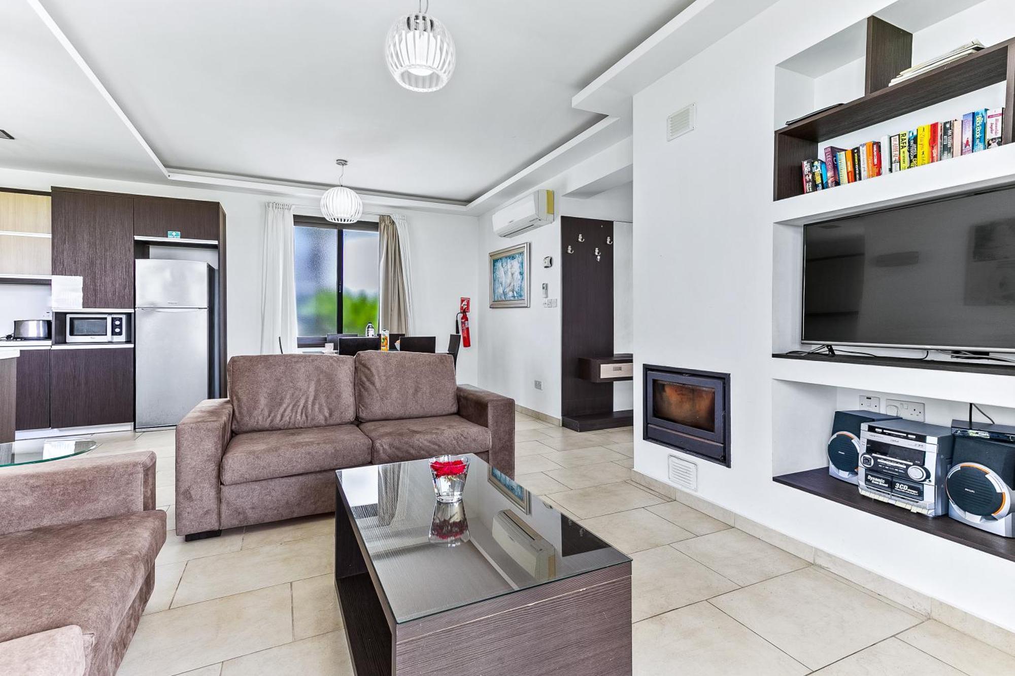 Platzia Beach Villas Pafos Dış mekan fotoğraf
