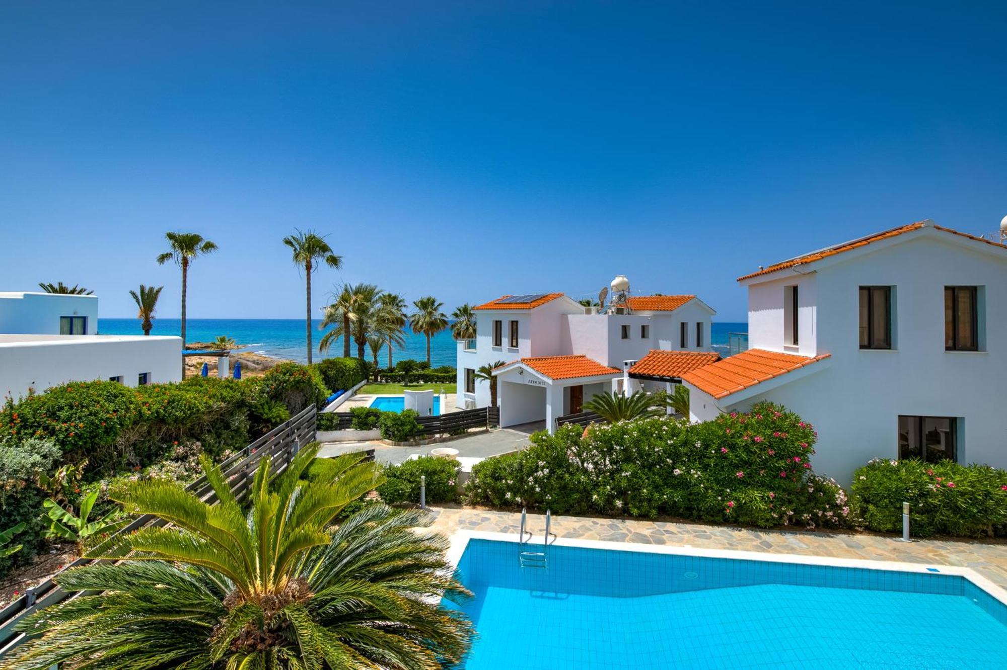 Platzia Beach Villas Pafos Dış mekan fotoğraf