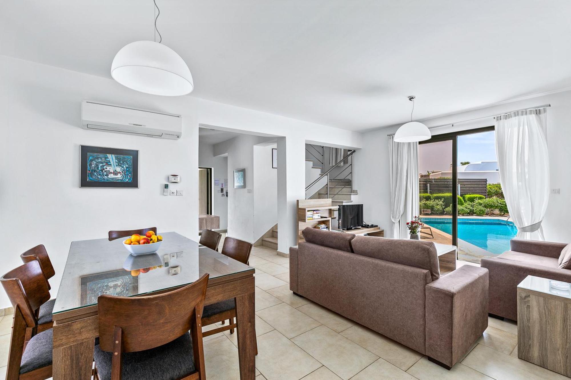 Platzia Beach Villas Pafos Dış mekan fotoğraf