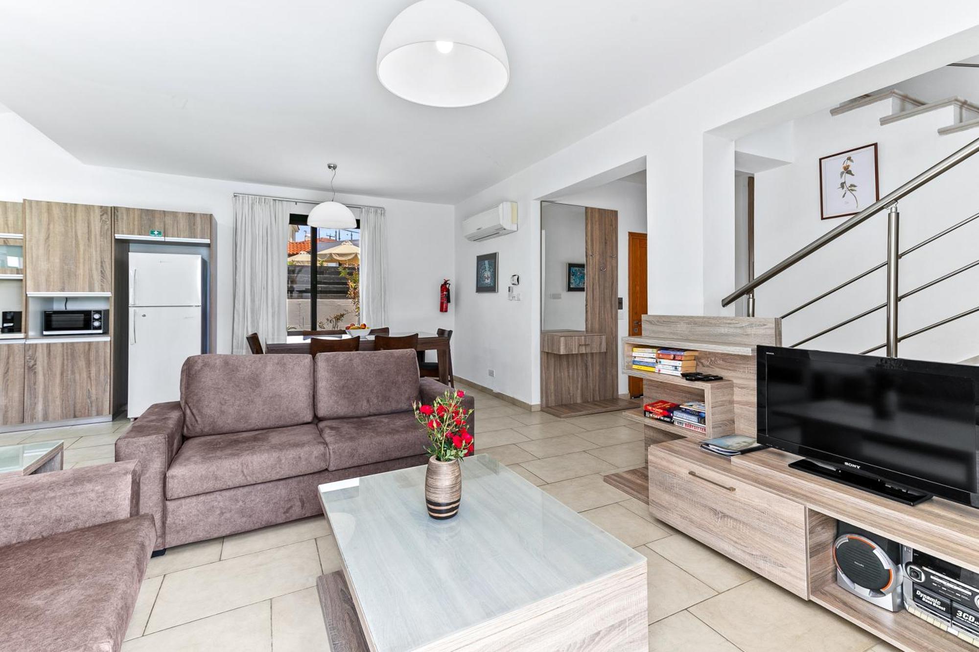 Platzia Beach Villas Pafos Dış mekan fotoğraf