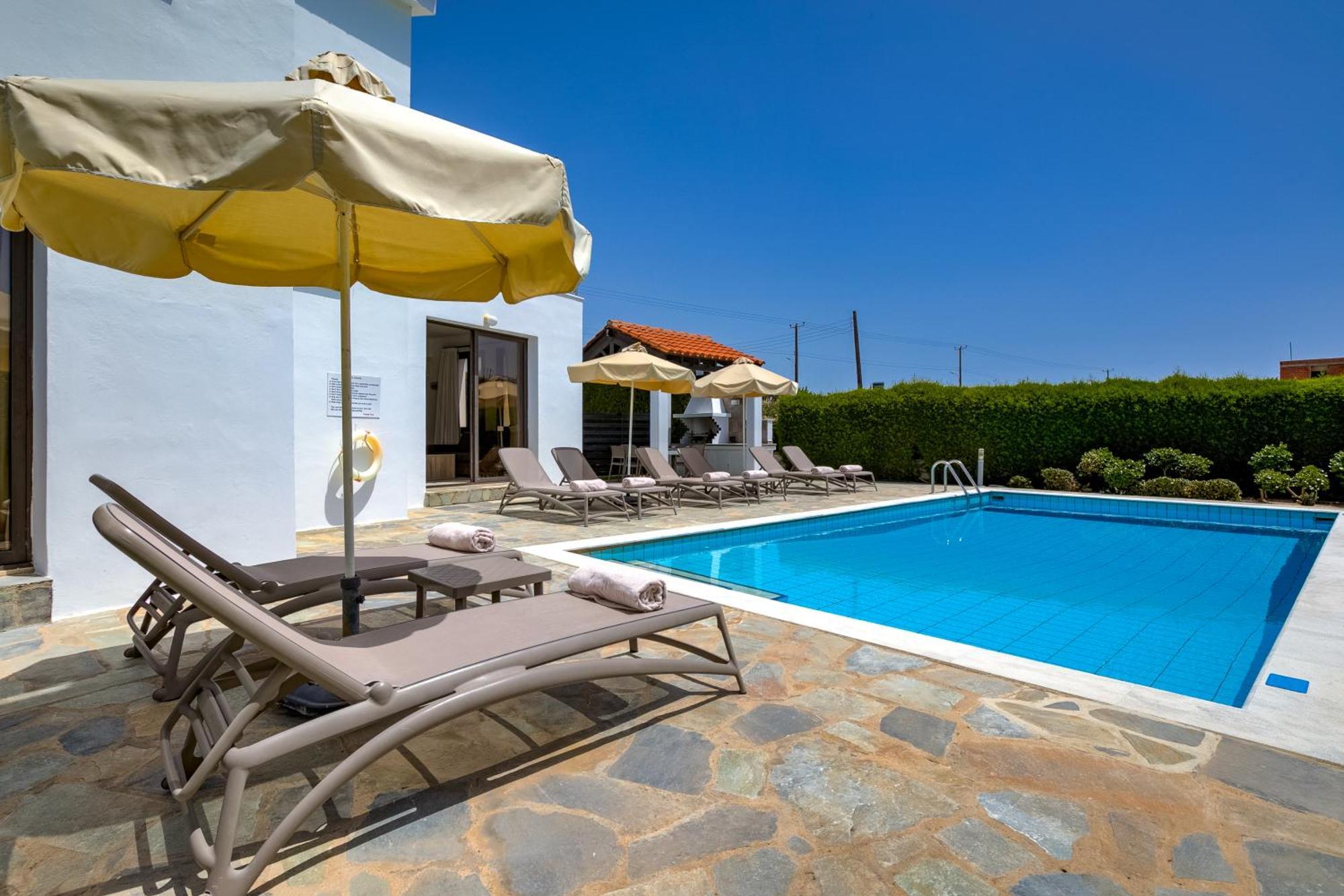 Platzia Beach Villas Pafos Dış mekan fotoğraf